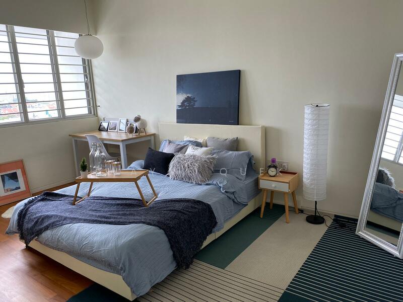 For Rent - The Trumps