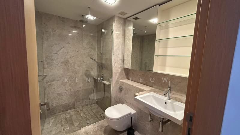 One Shenton, 1 Shenton Way, 2 Bedrooms, 1,109 sqft, Condominium For Rent, by Kenny Teow, 25155291 - PropertyGuru.com.sg