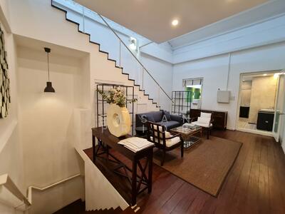 For Sale - Emerald / Cairnhill / Devonshire