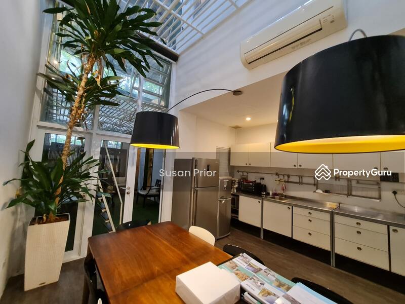 For Sale - Emerald / Cairnhill / Devonshire