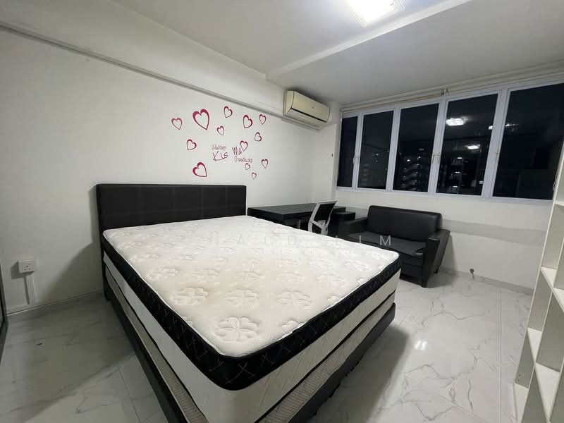 62 Circuit Road, 62 Circuit Road, 2 Bedrooms, 712 sqft, HDB Flat For Rent, by Ronald Lim, 25156493 - PropertyGuru.com.sg