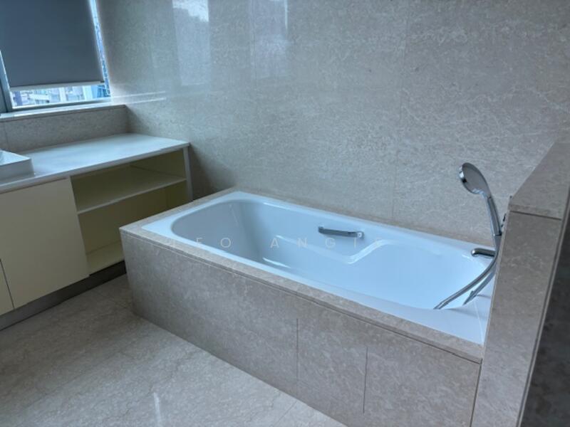 Alba, 8 Cairnhill Rise, 3 Bedrooms, 1,905 sqft, Condominium For Rent, by Teo Angie, 25158427 - PropertyGuru.com.sg