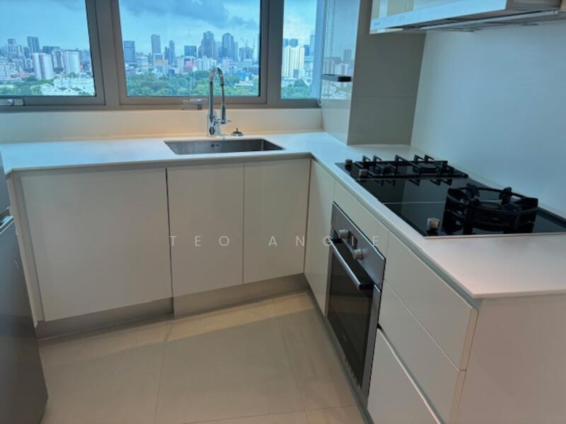 Alba, 8 Cairnhill Rise, 3 Bedrooms, 1,905 sqft, Condominium For Rent, by Teo Angie, 25158427 - PropertyGuru.com.sg