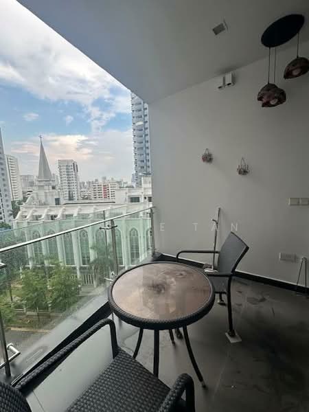 VIVA, 6 Suffolk Walk, 2 Bedrooms, 958 sqft, Condominium For Rent, by Connie Tan, 25158769 - PropertyGuru.com.sg
