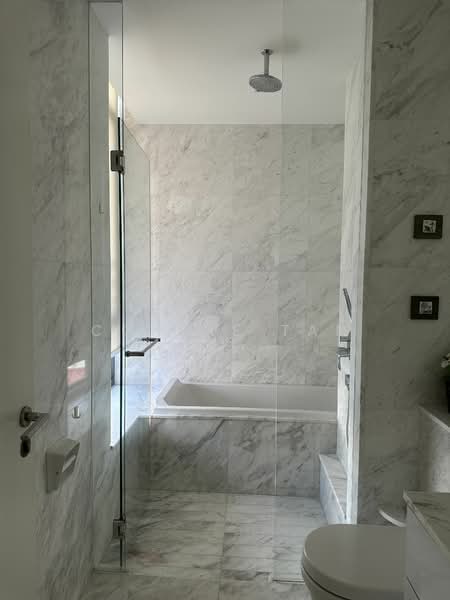 VIVA, 6 Suffolk Walk, 2 Bedrooms, 958 sqft, Condominium For Rent, by Connie Tan, 25158769 - PropertyGuru.com.sg