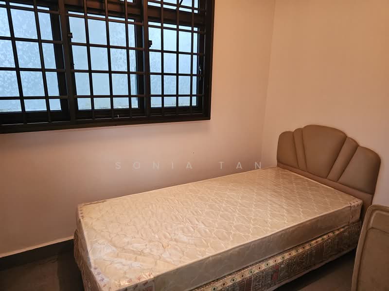 34 Lorong 5 Toa Payoh, 34 Lorong 5 Toa Payoh, 2 Bedrooms, 721 sqft, HDB Flat For Rent, by Sonia Tan, 25159379 - PropertyGuru.com.sg