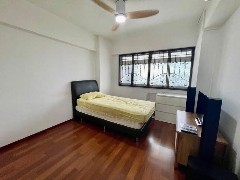 252 Choa Chu Kang Avenue 2, 252 Choa Chu Kang Avenue 2, Dairy Farm / Bukit Panjang / Choa Chu Kang, 3 Bedrooms, 1,119 sqft, HDB Flat For Rent, by Ivy Eyu, 25159440 - PropertyGuru.com.sg