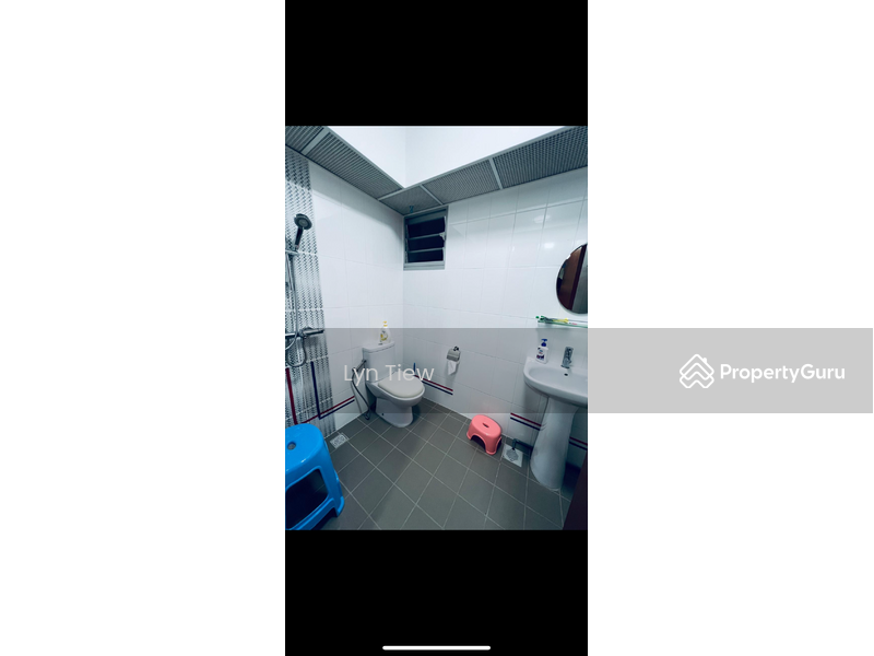 For Rent - 785B Woodlands Rise