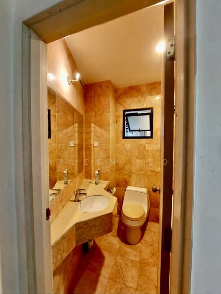 For Rent - Nineteen Shelford