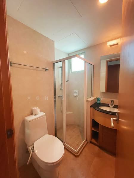 Queens, 12 Stirling Road, Room Rental, 120 sqft, Condominium For Rent, by Agnes Tiew, 25160246 - PropertyGuru.com.sg