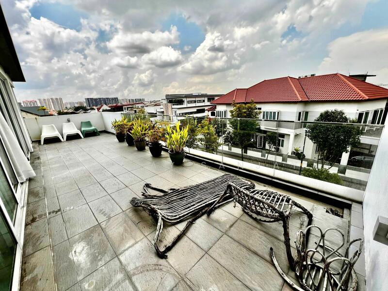 Serangoon Garden Estate, 50 Chartwell Drive, 6 Bedrooms, 5,000 sqft, Semi-Detached House For Rent, by Sanjay Sanjay, 25160369 - PropertyGuru.com.sg