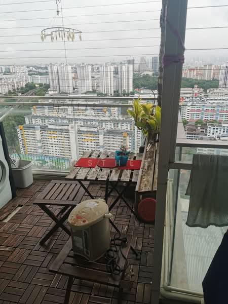 Centro Residences, 59 Ang Mo Kio Avenue 8, 3 Bedrooms, 926 sqft, Condominium For Rent, by Esther Whong, 25160567 - PropertyGuru.com.sg