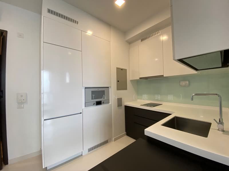 Eon Shenton, 70 Shenton Way, 2 Bedrooms, 1,044 sqft, Condominium For Rent, by Mary Tan, 25160591 - PropertyGuru.com.sg