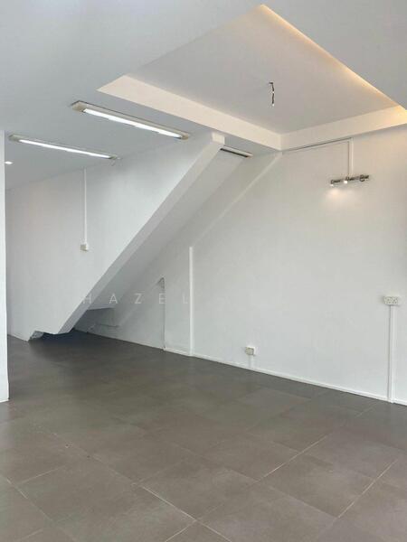 239 Yishun Ring Road, 239 Yishun Ring Road, 1,647 sqft, Shop / Shophouse For Sale, by Hazel Chan, 25160683 - CommercialGuru.com.sg