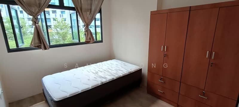 697C JURONG WEST CENTRAL 3, 2 mins to Boon Lay MRT/ Biggest Jurong Point  Mall, 3 Bedrooms, 1,055 sqft, HDB Flat For Rent, by Samuel Ong, 25160869 - 3rd Bedroom - PropertyGuru.com.sg