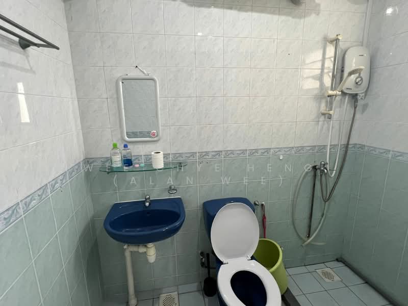 23 Jalan Membina, 23 Jalan Membina, Room Rental, 150 sqft, HDB Flat For Rent, by Wee Chye Heng (Alan Wee), 25161265 - PropertyGuru.com.sg