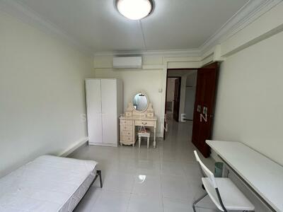 For Rent - 212 Jurong East Street 21