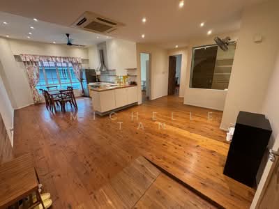 For Rent - Le Wood