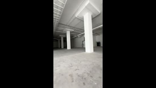 Non Jtc office / 4.6m high industria / warehouse @ 4.6m high ceiling, , 10,000 sqft, Business / Science Park For Rent, by Leow Kok Wee, 25162409 - CommercialGuru.com.sg