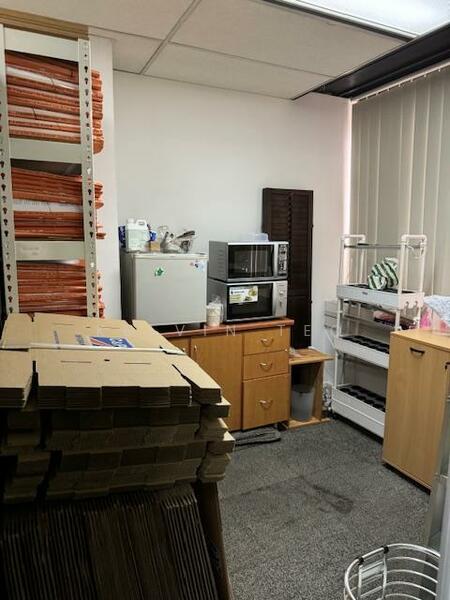 Telok Ayer MRT - Affordable Fitted Office, , 1,896 sqft, Office For Rent, by Kelvin Teo, 25162669 - CommercialGuru.com.sg