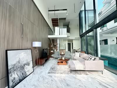 For Sale - Lux Semi-D in Bedok Avenue. Jap design glass window high ceiling, open sky bath tub! Only $2,5xxpsf!