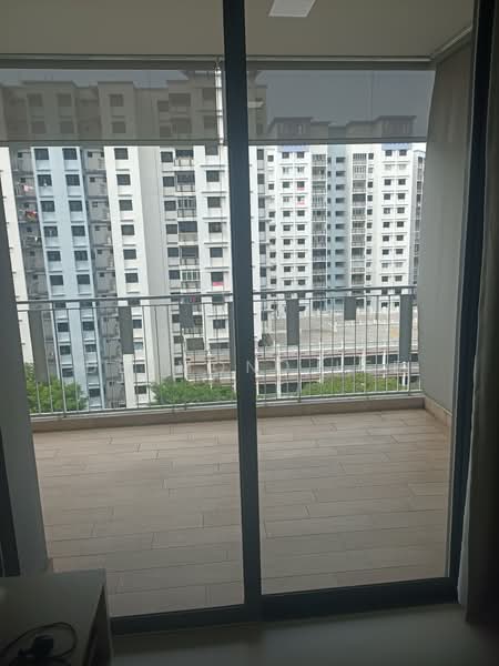 The Luxurie, 17 Compassvale Road, 2 Bedrooms, 775 sqft, Condominium For Rent, by Desmond Lee, 25163365 - PropertyGuru.com.sg