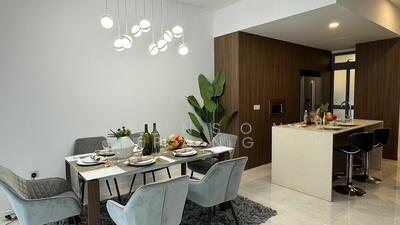 For Sale - Skies Miltonia