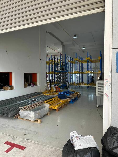 22 Boon Lay Way, Boon Lay Way, 3,854 sqft, Light Industrial (B1) For Sale, by Benjamin Cham, 25163680 - CommercialGuru.com.sg
