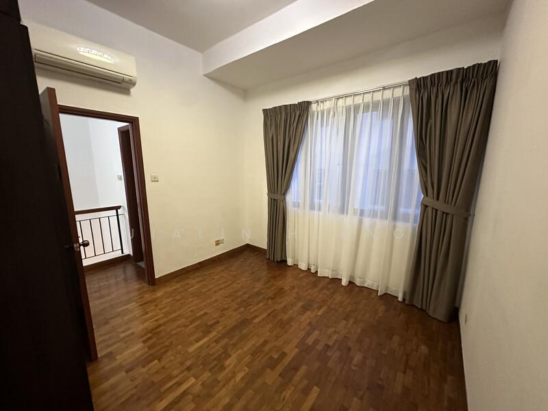 For Rent - D'Manor