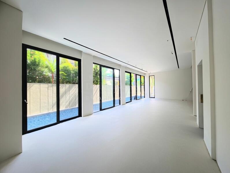 ❤️RARE NEW! HILLCREST. WATTEN ESTATE, BUKIT TIMAH, BRAND NEW SEMI D. CALL LI RONG 8511 1005 Semi-Detached House For Sale at S$ 14,880,000 | PropertyGuru Singapore