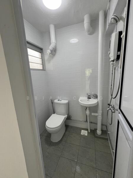 Ang Mo Kio Ave 4, Ang Mo Kio / Bishan / Thomson, 861 sqft, Shop / Shophouse For Rent, by Brian Chng, 25165492 - CommercialGuru.com.sg