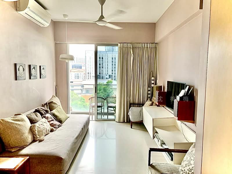 Waterford Residence, 25 Kim Yam Road, 3 Bedrooms, 1,055 sqft, Condominium For Rent, by Pauline Sim (沈梅梅), 25165592 - PropertyGuru.com.sg