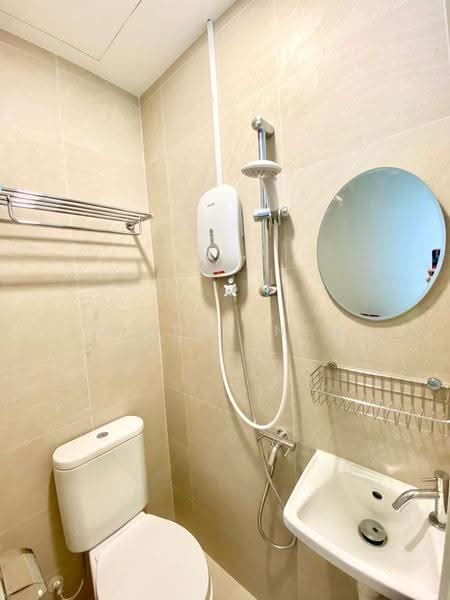 Twin VEW, 91 West Coast Vale, Buona Vista / West Coast / Clementi New Town, Room Rental, 200 sqft, Condominium For Rent, by Albert New, 25165613 - Bathroom - PropertyGuru.com.sg