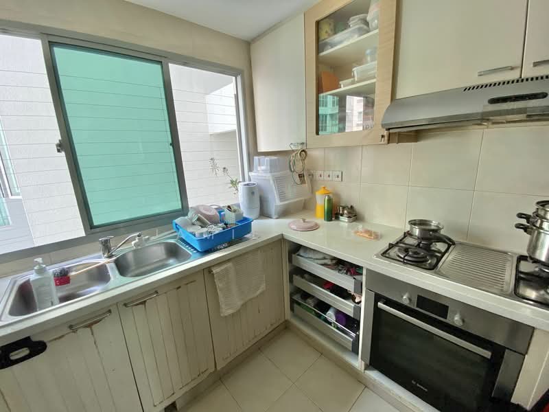 Whitewater, 33 Pasir Ris Street 72, 3 Bedrooms, 1,281 sqft, Executive Condominium For Rent, by Jamie Teoh, 25166296 - PropertyGuru.com.sg