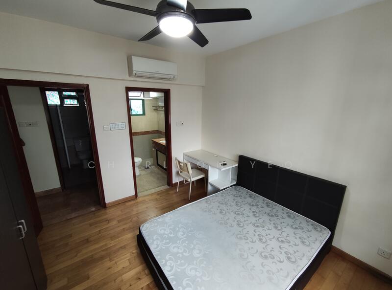 Changi Court, 698 Upper Changi Road East, 2 Bedrooms, 925 sqft, Condominium For Rent, by Charlton Yeo, 25166456 - PropertyGuru.com.sg