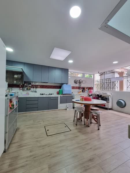 Villa Verde, Verde Crescent, 5 Bedrooms, 3,200 sqft, Terraced House For Sale, by Dean Lai, 25166936 - PropertyGuru.com.sg