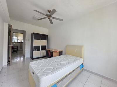 For Rent - 855 Yishun Ring Road