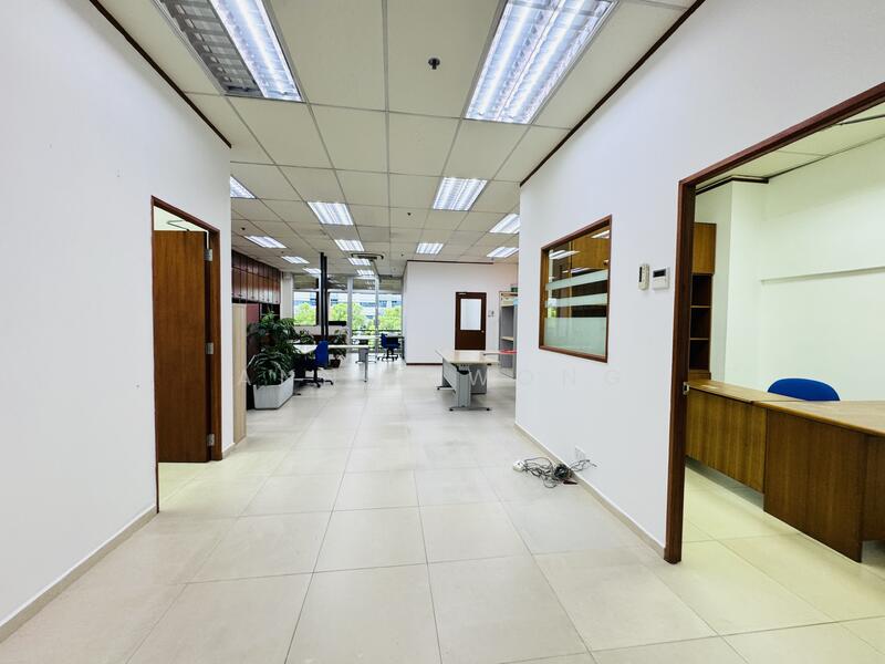 Paya Ubi Industrial Park, 51 Ubi Avenue 1, 3,516 sqft, Light Industrial (B1) For Sale, by Annie Wong, 25168015 - CommercialGuru.com.sg