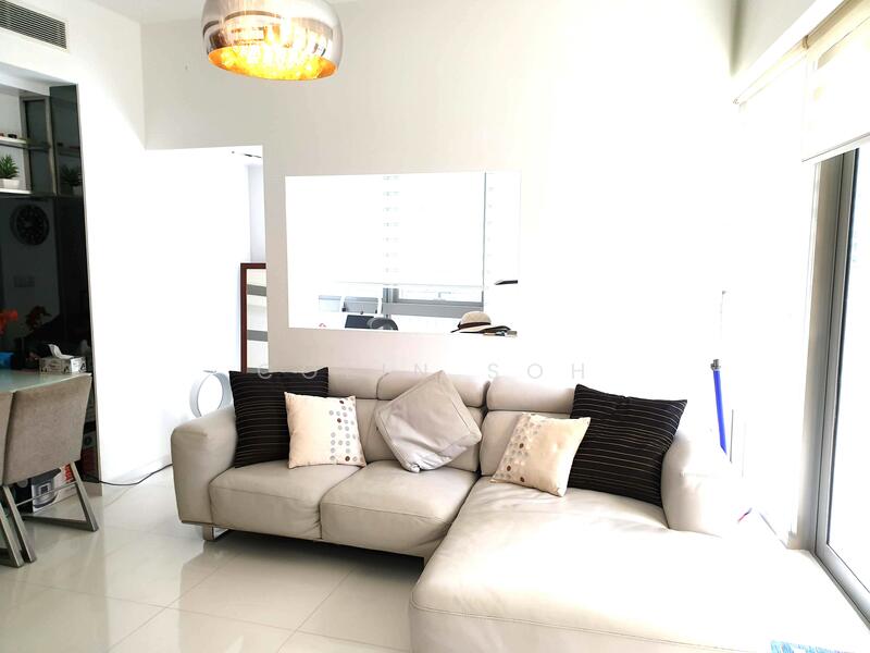 One Shenton, 1 Shenton Way, 2 Bedrooms, 1,055 sqft, Condominium For Rent, by Colin Soh, 25168539 - PropertyGuru.com.sg