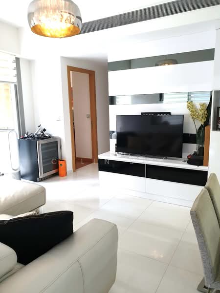 One Shenton, 1 Shenton Way, 2 Bedrooms, 1,055 sqft, Condominium For Rent, by Colin Soh, 25168539 - PropertyGuru.com.sg