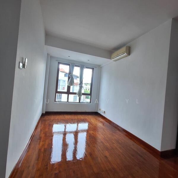 For Rent - Pavilion Park