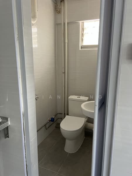 36 Chai Chee Avenue, 36 Chai Chee Avenue, 700 sqft, Shop / Shophouse For Rent, by Brian Chng, 25169357 - CommercialGuru.com.sg