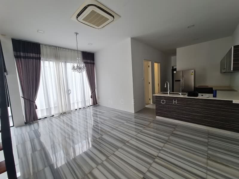 Worthing Road @ Serangoon Garden Estate, Worthing Road, 5 Bedrooms, 5,000 sqft, Semi-Detached House For Rent, by Florence Loh, 25169432 - PropertyGuru.com.sg