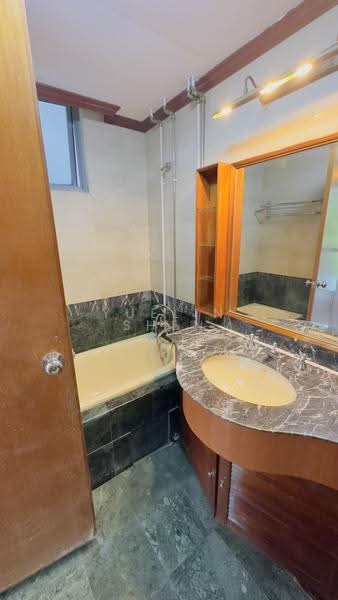 Springdale Condo, 53 Hindhede Walk, Clementi Park / Upper Bukit Timah, Room Rental, 280 sqft, Condominium For Rent, by Yuelin Shen, 25169479 - PropertyGuru.com.sg