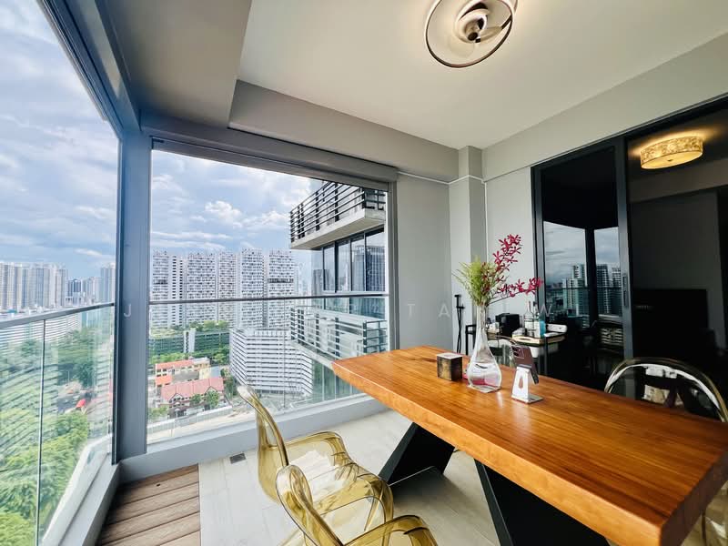 Regent Residences, 1091 Serangoon Road, 2 Bedrooms, 818 sqft, Condominium For Rent, by Jennifer Tan WL 陈慧莲, 25169511 - PropertyGuru.com.sg