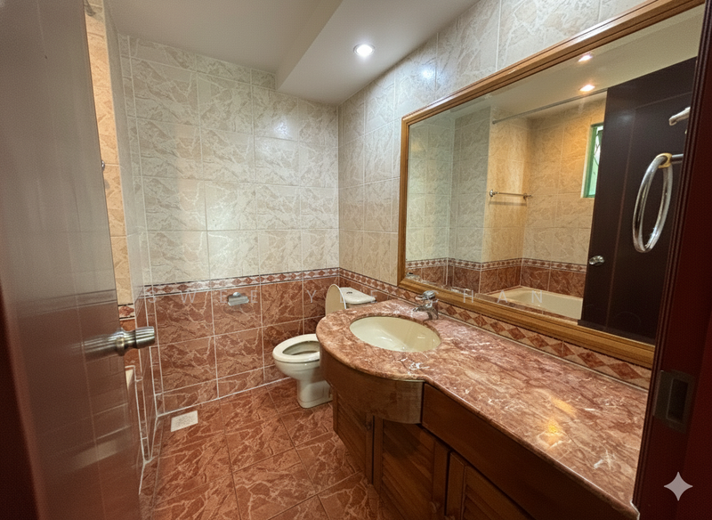Master bathroom 