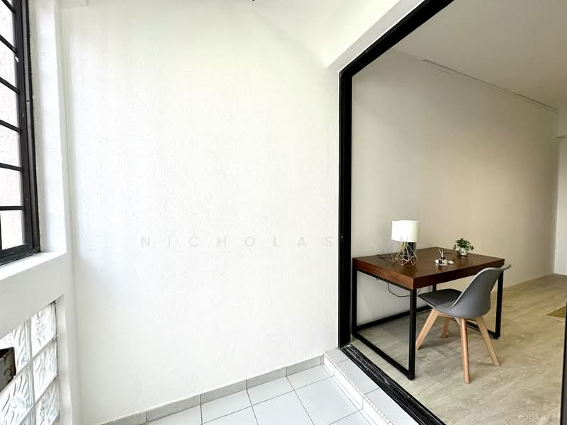 Kensington Park, 10 Kensington Park Drive, Room Rental, 100 sqft, Condominium For Rent, by Nicholas Gn, 25169687 - PropertyGuru.com.sg