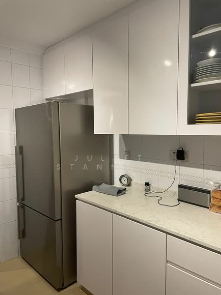 Holland Peak, 23 Holland Hill, 3 Bedrooms, 1,701 sqft, Condominium For Rent, by Juliet Stannard, 25169888 - PropertyGuru.com.sg