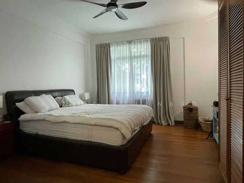 Holland Peak, 23 Holland Hill, 3 Bedrooms, 1,701 sqft, Condominium For Rent, by Juliet Stannard, 25169888 - PropertyGuru.com.sg