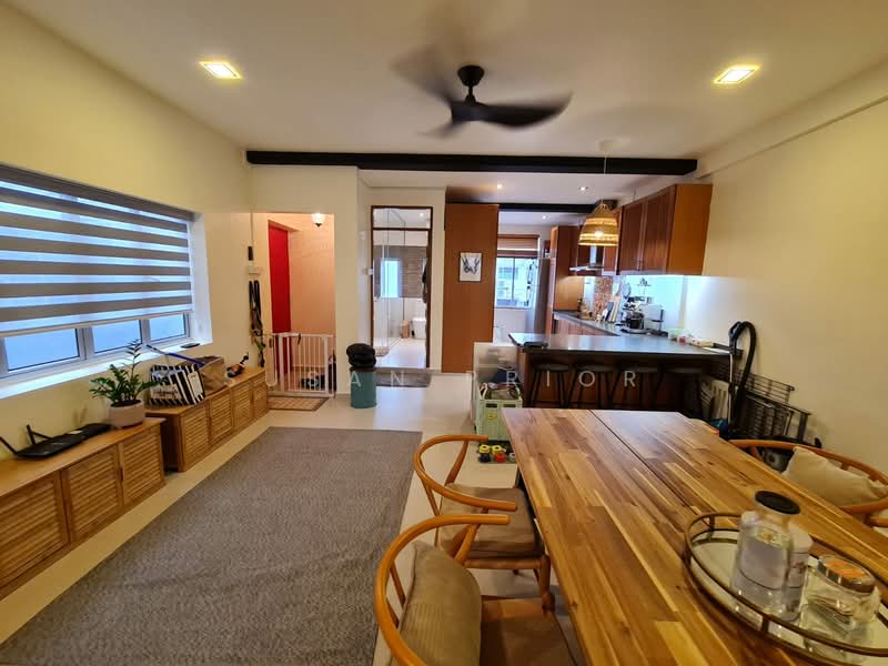 Tiong Bahru Biggest 2 Bed, Nearby Tiong Poh Road, 2 Bedrooms, 1,290 sqft, Conservation House For Rent, by Susan Prior, 25170033 - PropertyGuru.com.sg